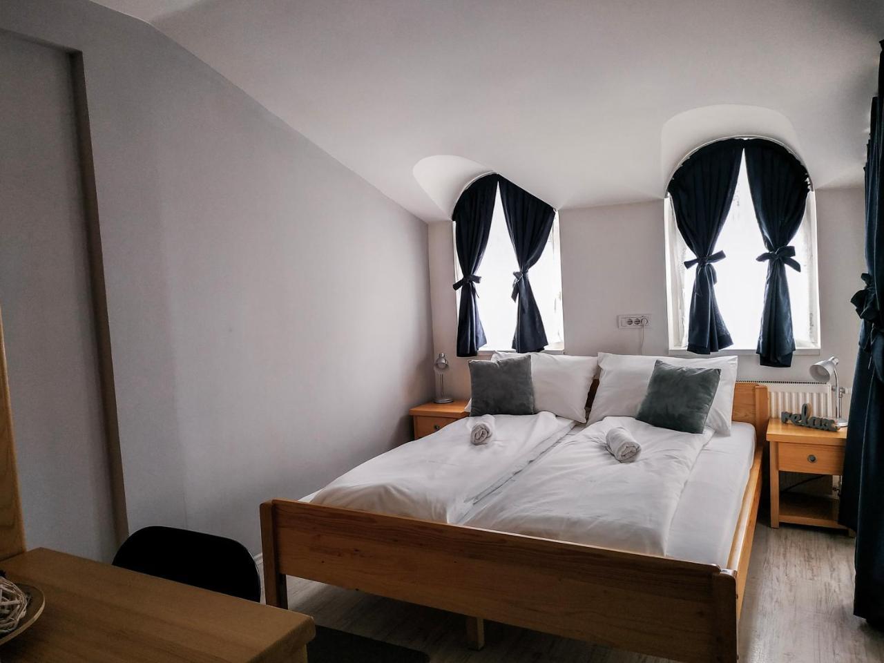 Bloom Inn Nis Luaran gambar